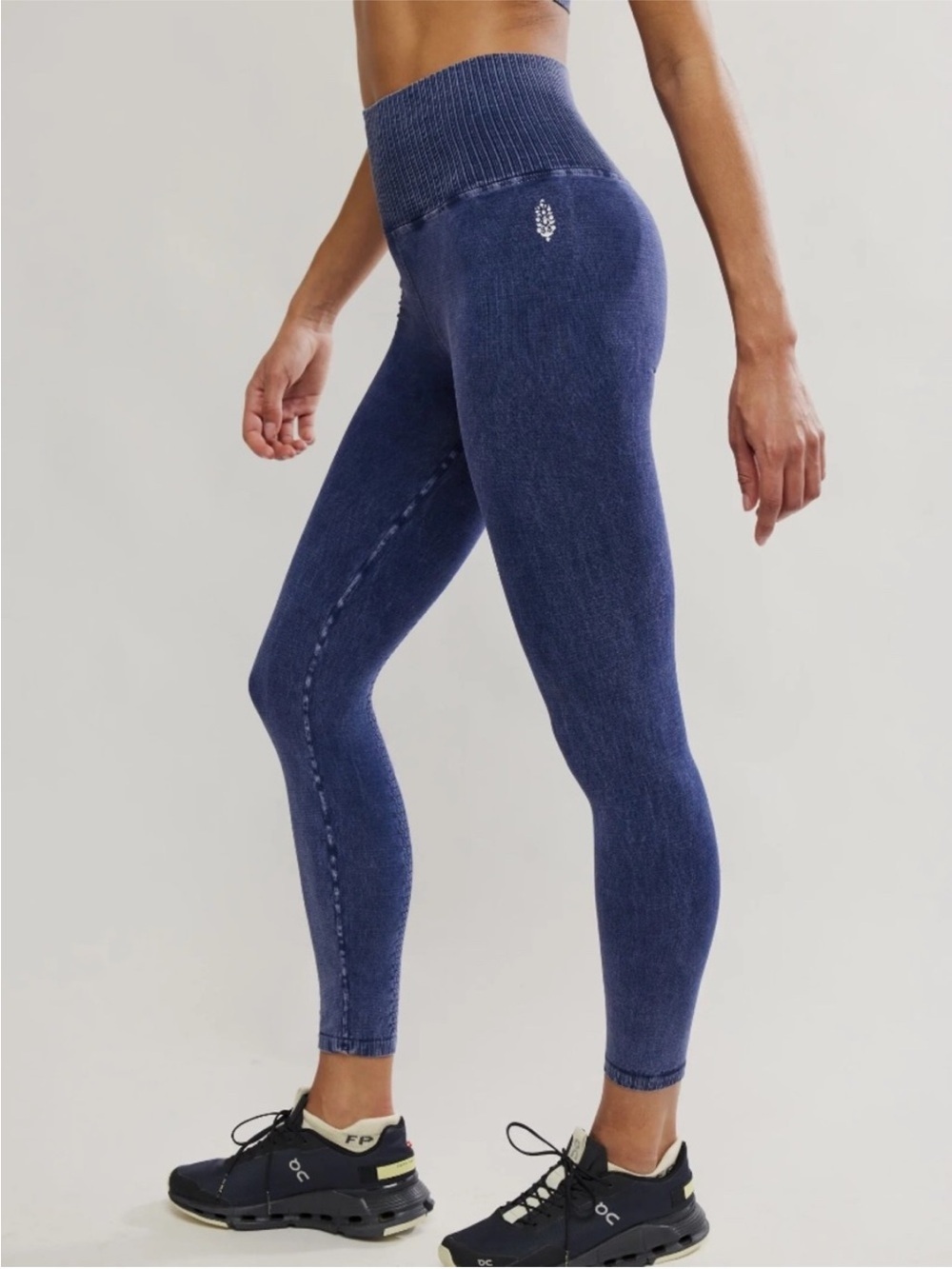FP Movement Good Karma Leggings Deepest Navy | Size XS/S NWOT
READ CALLOUT‼️